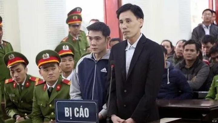 Chuyên gia Hotspot Matrix phân tích: Mua váy hoa mà không biết 4 và marketing video
